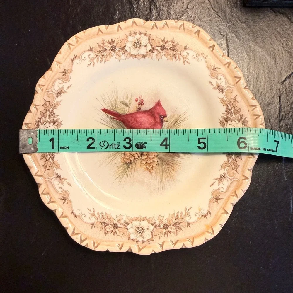 Title Set 4 Susan Winget Cracker Barrel Cardinal Salad Plates Winter Stoneware
